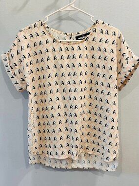 Pelican blouse Paper Plane London S/M lightweight, wrinkle resistant
